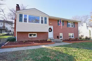 4218 University Dr, Fairfax, VA 22030 - Photo 1