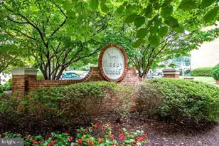 10028 Mosby Woods Dr, Fairfax, VA 22030 - Photo 20