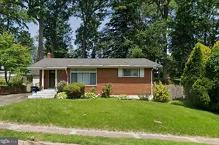 10212 Stratford Ave, Fairfax, VA 22030 - Photo 1