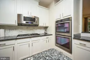 4092 Glendale Way, Fairfax, VA 22030 - Photo 10