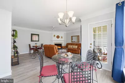 10359 Sager Avenue #302, Fairfax, VA 22030 - Photo 8