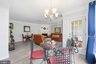 10359 Sager Ave, Fairfax, VA 22030 - Photo 8