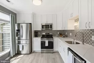 10359 Sager Ave, Fairfax, VA 22030 - Photo 12