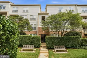 10359 Sager Ave, Fairfax, VA 22030 - Photo 28