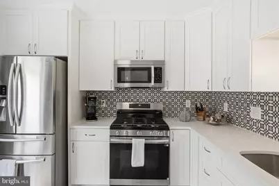 10359 Sager Avenue #302, Fairfax, VA 22030 - Photo 16