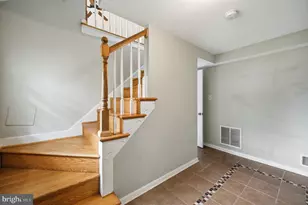4211 University Dr, Fairfax, VA 22030 - Photo 4