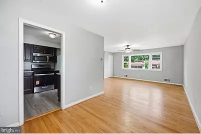 4211 University Drive, Fairfax, VA 22030 - Photo 12