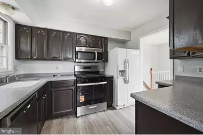 4211 University Drive, Fairfax, VA 22030 - Photo 6