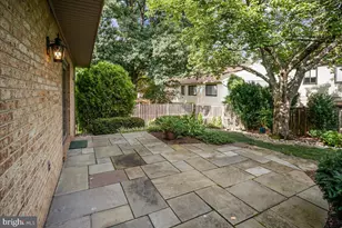 9938 Great Oaks Way, Fairfax, VA 22030 - Photo 48