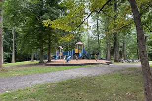 10723 W West Dr, Fairfax, VA 22030 - Photo 30