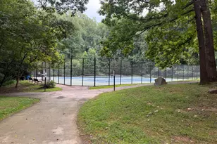 10723 W West Dr, Fairfax, VA 22030 - Photo 28
