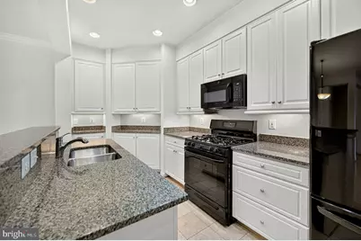 10328 Sager Avenue #414, Fairfax, VA 22030 - Photo 12