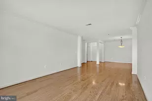 10328 Sager Ave, Fairfax, VA 22030 - Photo 16