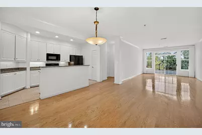 10328 Sager Avenue #414, Fairfax, VA 22030 - Photo 8