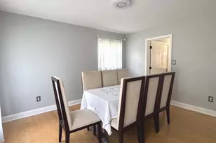 10931 Park Rd, Fairfax, VA 22030 - Photo 6