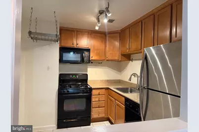 10570 Main Street #220, Fairfax, VA 22030 - Photo 16