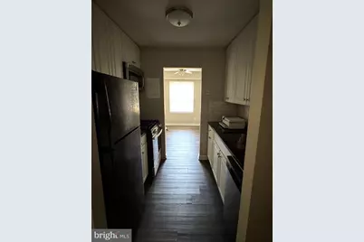 3991 Lyndhurst Drive #204, Fairfax, VA 22031 - Photo 4