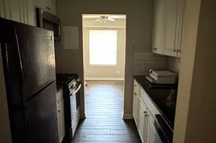 3991 Lyndhurst Dr, Fairfax, VA 22031 - Photo 4