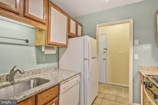 3846 Lyndhurst Dr, Fairfax, VA 22031 - Photo 10
