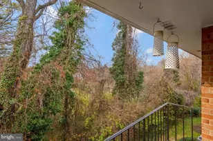 3846 Lyndhurst Dr, Fairfax, VA 22031 - Photo 16