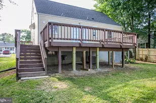 4023 Chestnut St, Fairfax, VA 22030 - Photo 10