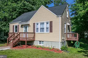4023 Chestnut St, Fairfax, VA 22030 - Photo 1