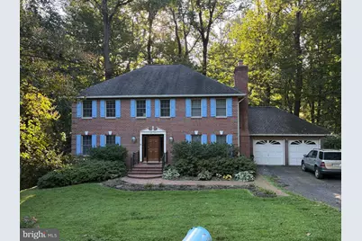 3806 Haynsworth Place, Fairfax, VA 22031 - Photo 2