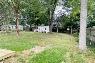 4103 Chestnut St, Fairfax, VA 22030 - Photo 12