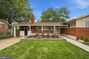 3713 Randolph St, Fairfax, VA 22030 - Photo 6