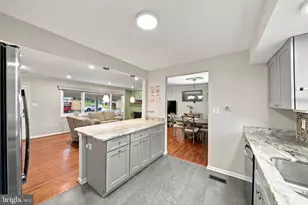 3713 Randolph St, Fairfax, VA 22030 - Photo 16
