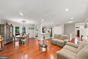 3713 Randolph St, Fairfax, VA 22030 - Photo 12