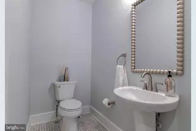 10704 Warwick Avenue #A, Fairfax, VA 22030 - Photo 56
