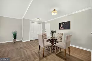 10570 Main St, Fairfax, VA 22030 - Photo 6