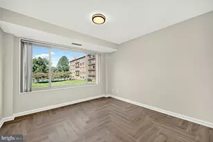 10570 Main St, Fairfax, VA 22030 - Photo 16