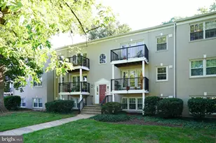 9489 Fairfax Blvd, Fairfax, VA 22031 - Photo 2