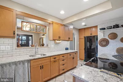 3406 Park Hill Place, Fairfax, VA 22030 - Photo 4