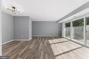 10165 Fair Woods Dr, Fairfax, VA 22030 - Photo 10