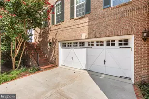 4057 Glendale Way, Fairfax, VA 22030 - Photo 2