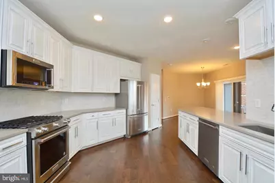 3989 Norton Place #104, Fairfax, VA 22030 - Photo 18