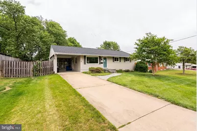 3817 Ren Road, Fairfax, VA 22030 - Photo 2