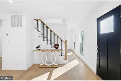 10704 Howerton Avenue, Fairfax, VA 22030 - Photo 4