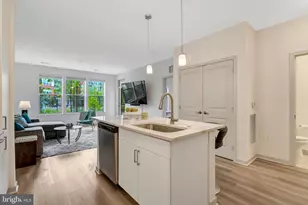 10755 Fairgrounds Dr, Fairfax, VA 22030 - Photo 4