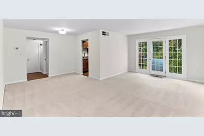 9479 Fairfax Boulevard #302, Fairfax, VA 22031 - Photo 10