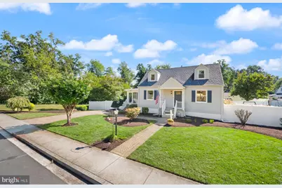 4019 Poplar Street, Fairfax, VA 22030 - Photo 1