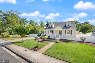 4019 Poplar St, Fairfax, VA 22030 - Photo 1