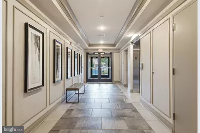 3985 Norton Place #104, Fairfax, VA 22030 - Photo 2