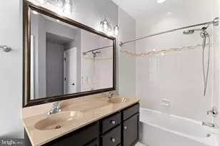 10695 Yorktown Ct, Fairfax, VA 22030 - Photo 44