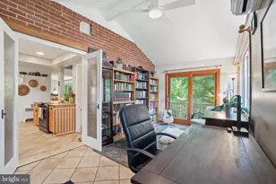 3406 Park Hill Pl, Fairfax, VA 22030 - Photo 6