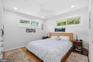 3406 Park Hill Pl, Fairfax, VA 22030 - Photo 16