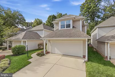 9827 Bolton Village Court, Fairfax, VA 22032 - Photo 4
